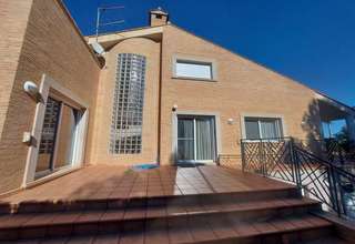 Chalet Luxury for sale in Urb. Olimar, Chiva, Valencia. 