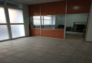 Commercial premise for sale in Aiora, Valencia. 
